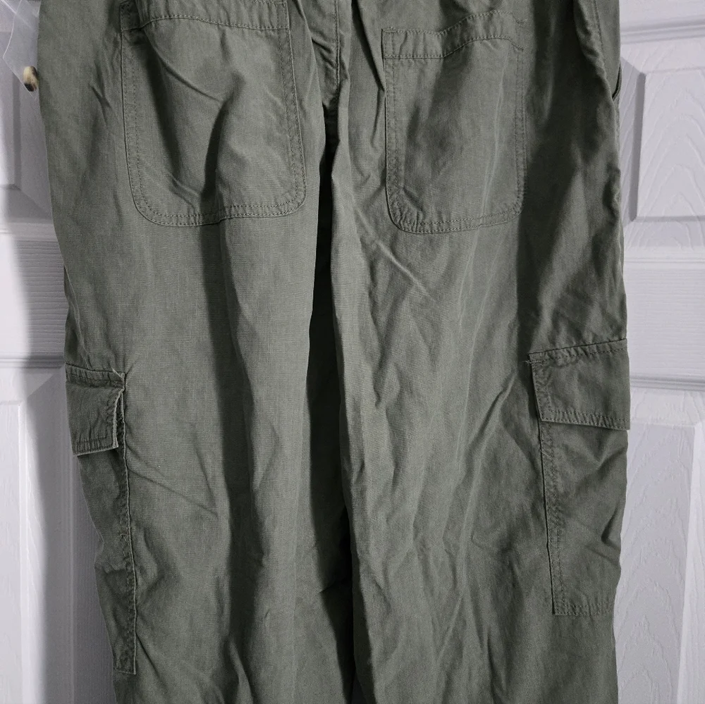 NWT Sonoma Wide Leg Cargo Pants - Picture 4 of 4